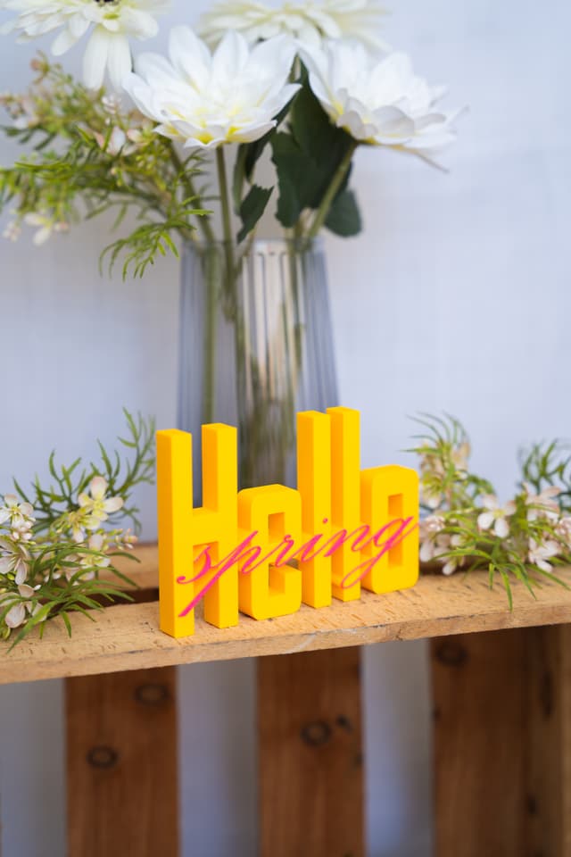 Schriftzug_hello_spring